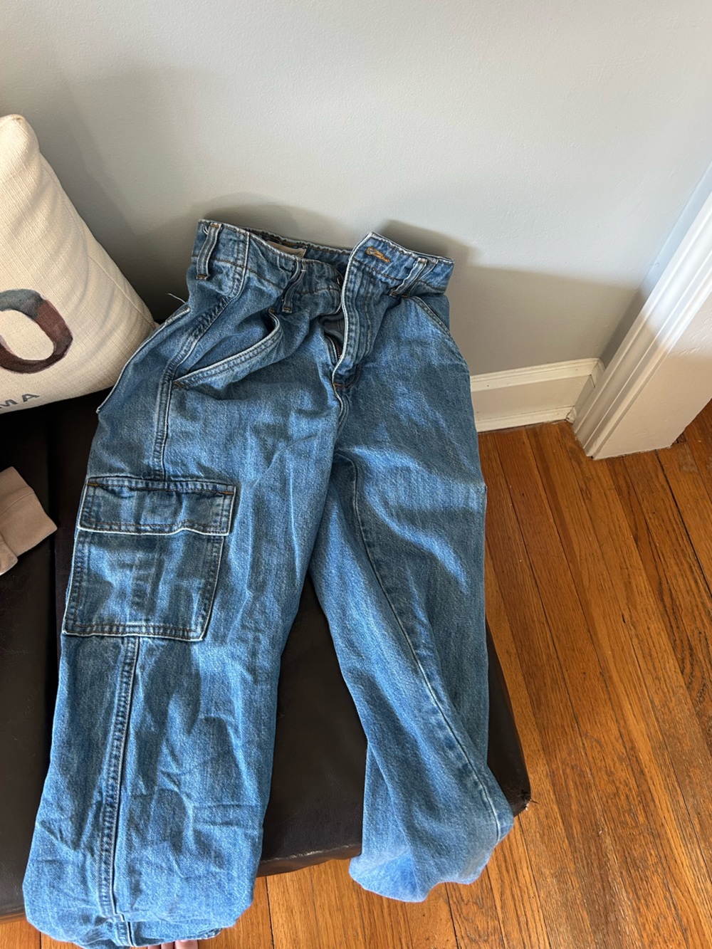 Universal Thread Women's Light Blue Boyfriend Cargo Jeans